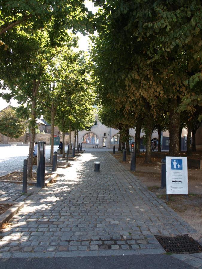 Appart Face Au Mail Limoges Eksteriør bilde